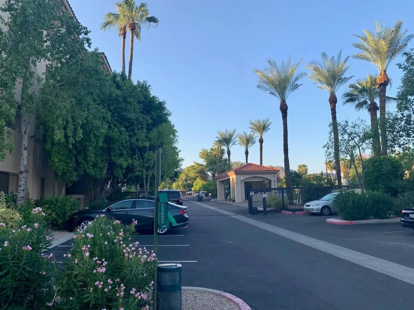 Home Away From Home In The Heart Of Phoenix - Extended Stay Relocation Insurance 0*,